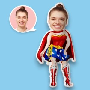 Poklon za devojku Wonder Woman kostim - Jastuče sa likom po želji