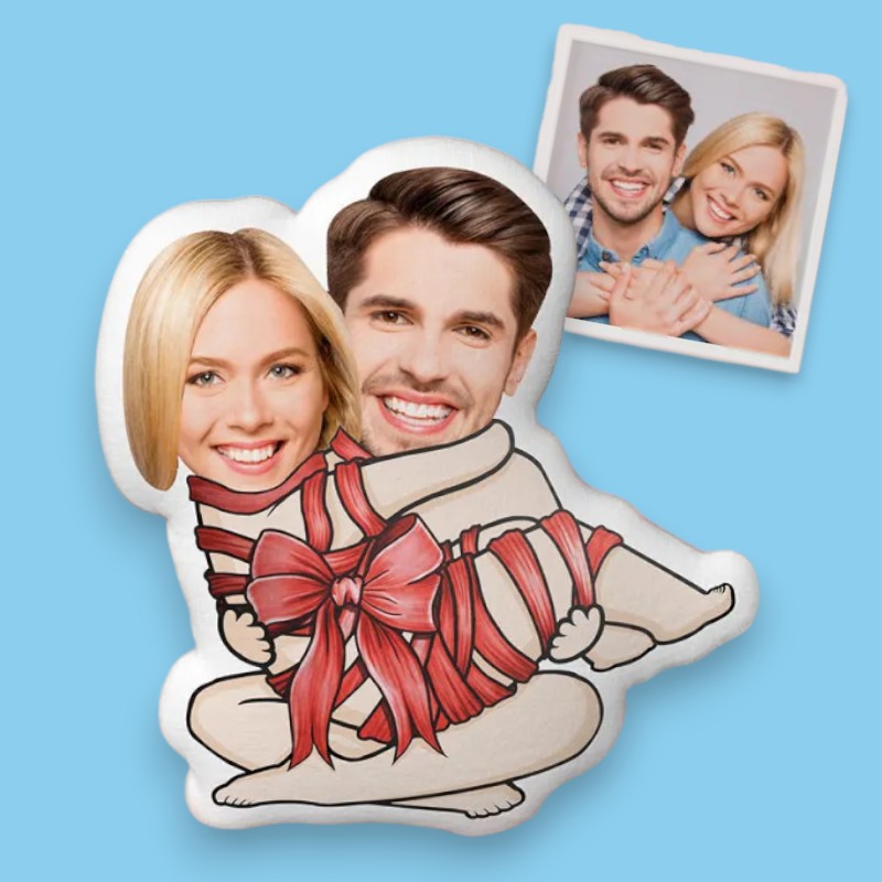 Seksi par - Jastuk sa likovima para po želji!